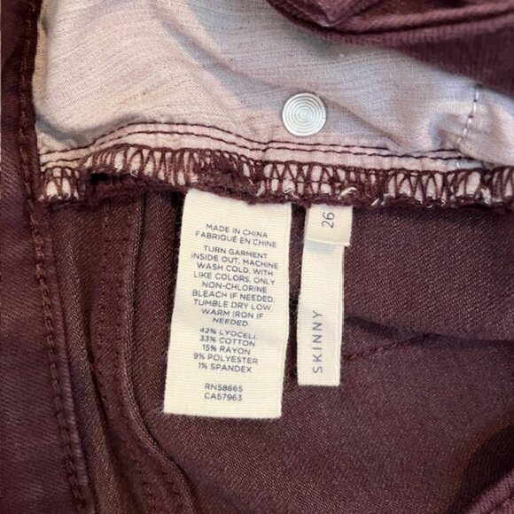 Caslon from Nordstrom Plum/Burgundy Skinny jeans with raw hem size 26 - Picture 4 of 8